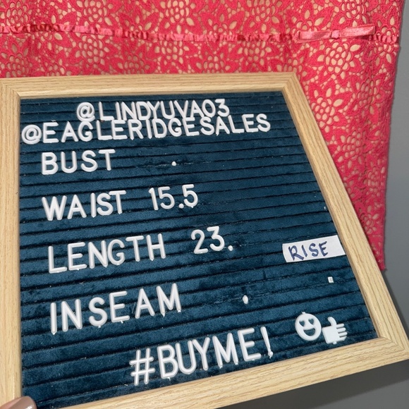 EUC RARE Tibi Crochet Lace Doily Fit & Flare Skirt Pink Tan Size 8 - Picture 6 of 6